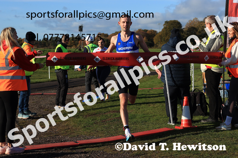 Norman Woodcock Relay, Gosforth Park Racecourse, Newcastle. Photo: David T. Hewitson/Sports for All Pics